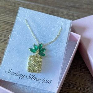 BRAND NEW (NWOT) Gold over Sterling Silver & Crystal Pineapple Pendant & Chain